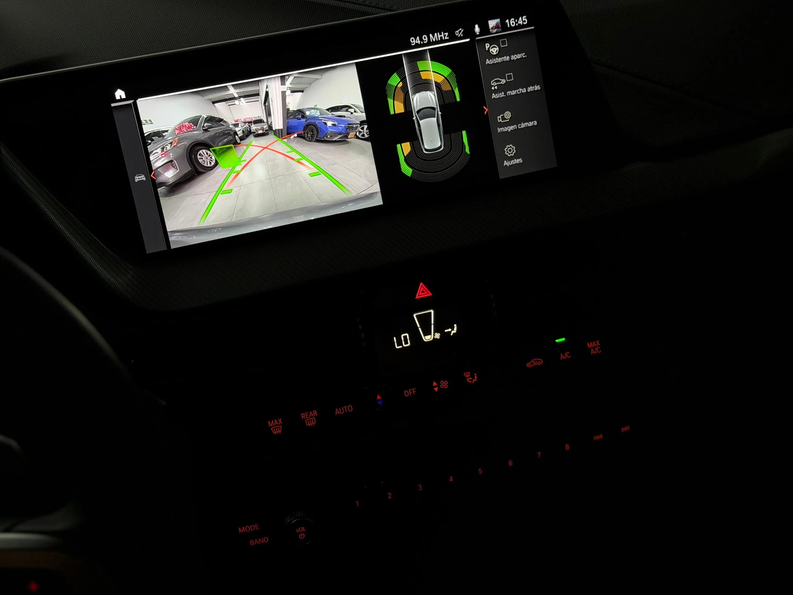 6d6696ec-9b36-4a3a-b483-6a5faf5c4367