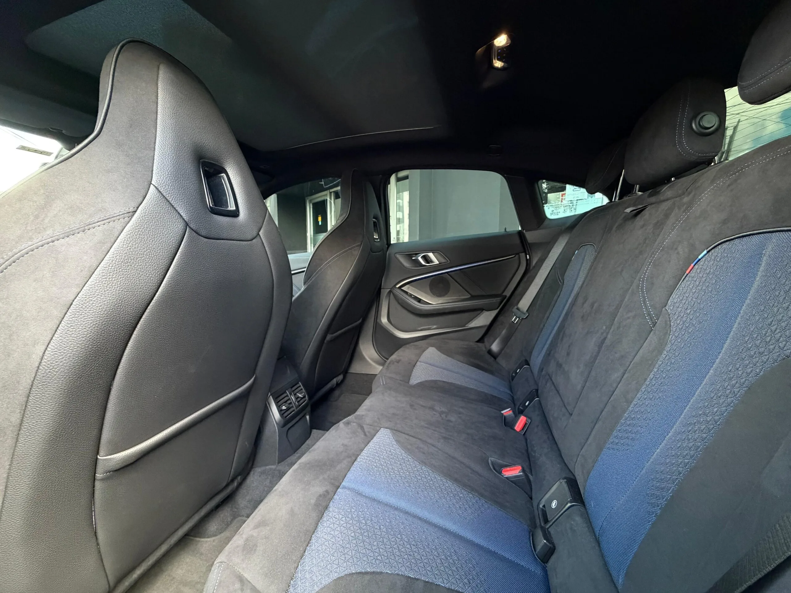 b4513ce9-c0bf-4438-97c4-112349ab3541