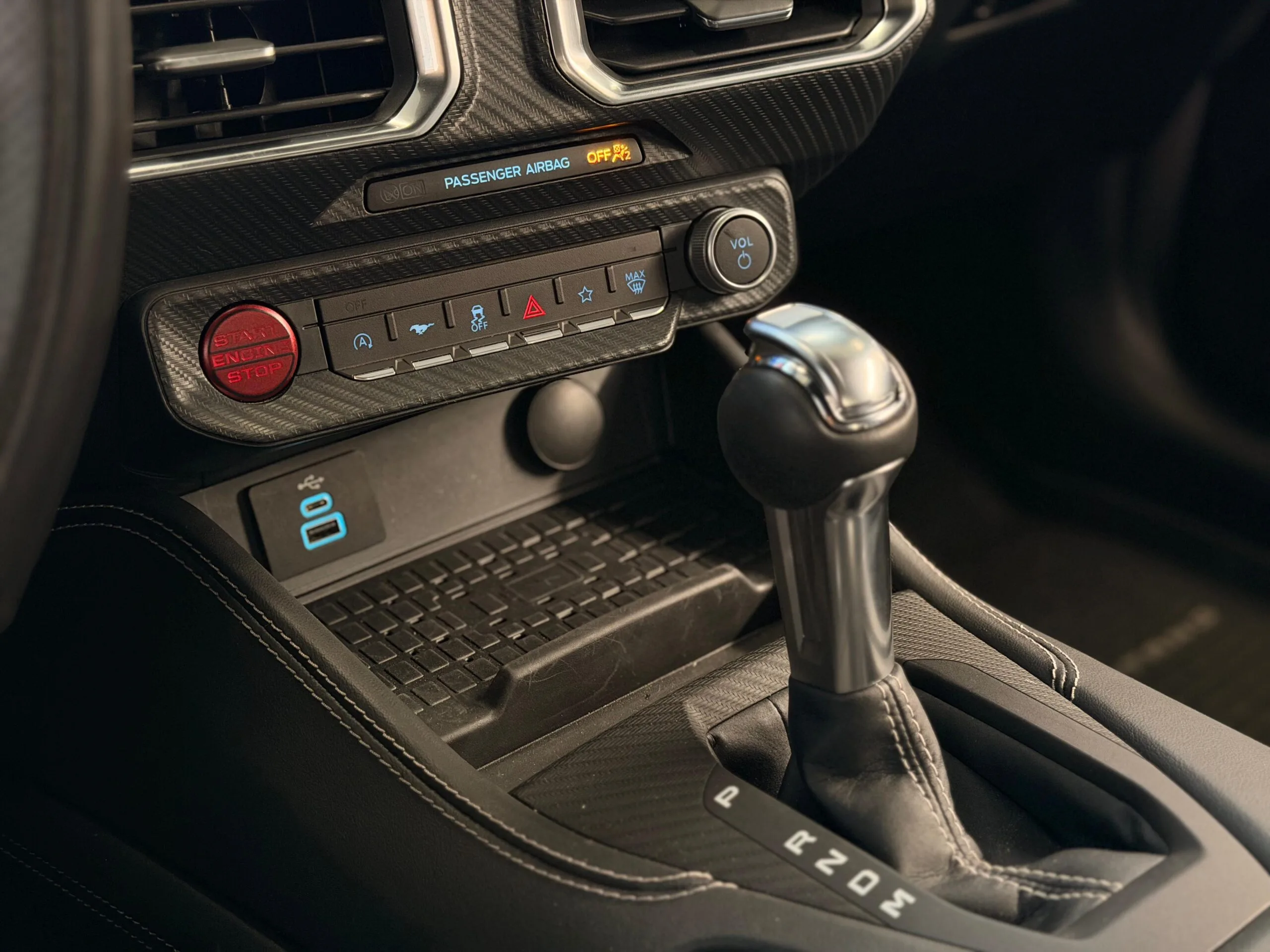 3902bf31-047d-47fc-b6a8-1b0d0bc20043