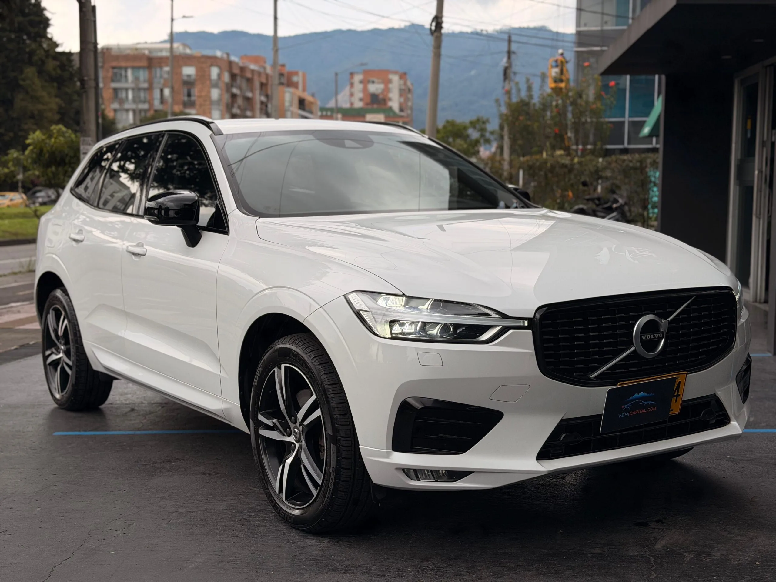 0ef9933f-cac6-481a-90e3-eff94ed5c383