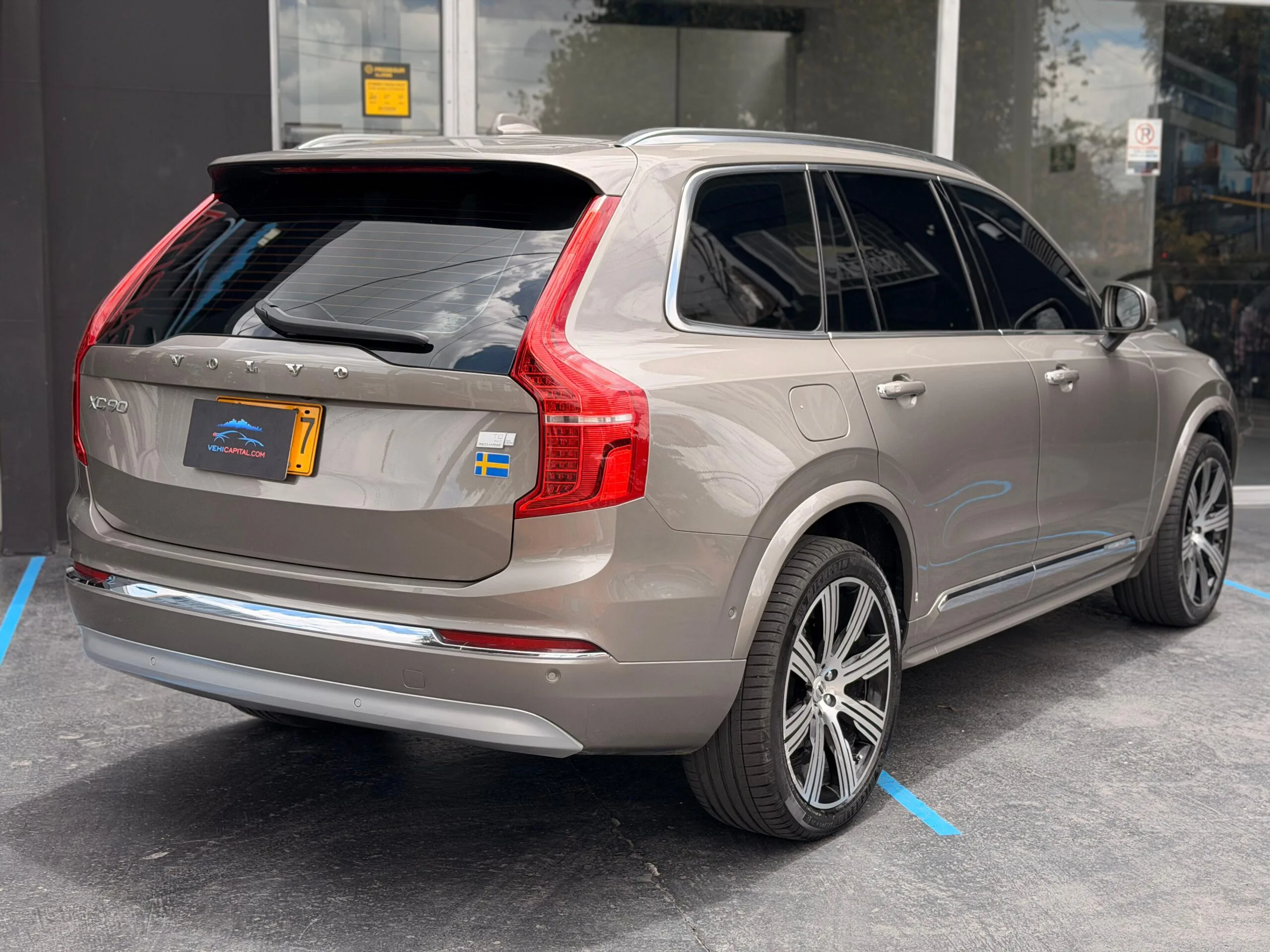 5dd6a163-7ff4-4f2a-8c3a-fae24bdae409