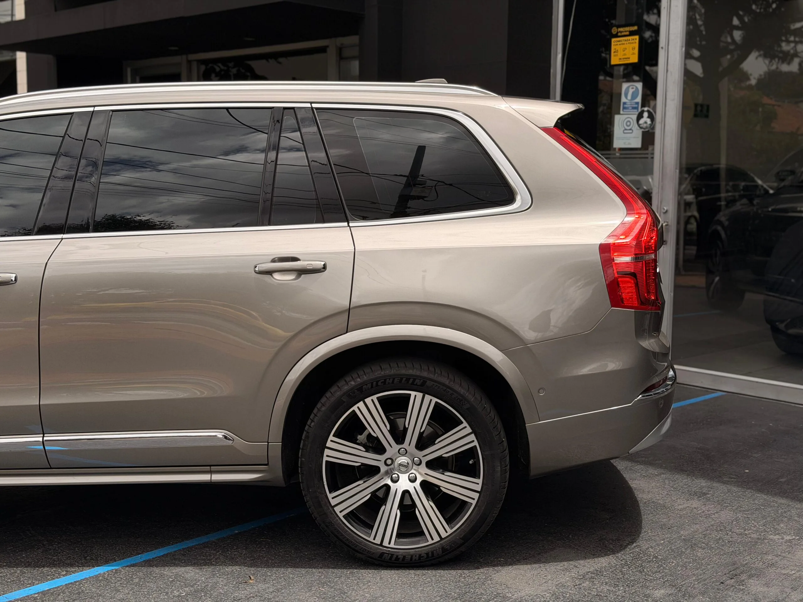 82fbb6cb-0b3b-4871-aa60-9110d6ed2617