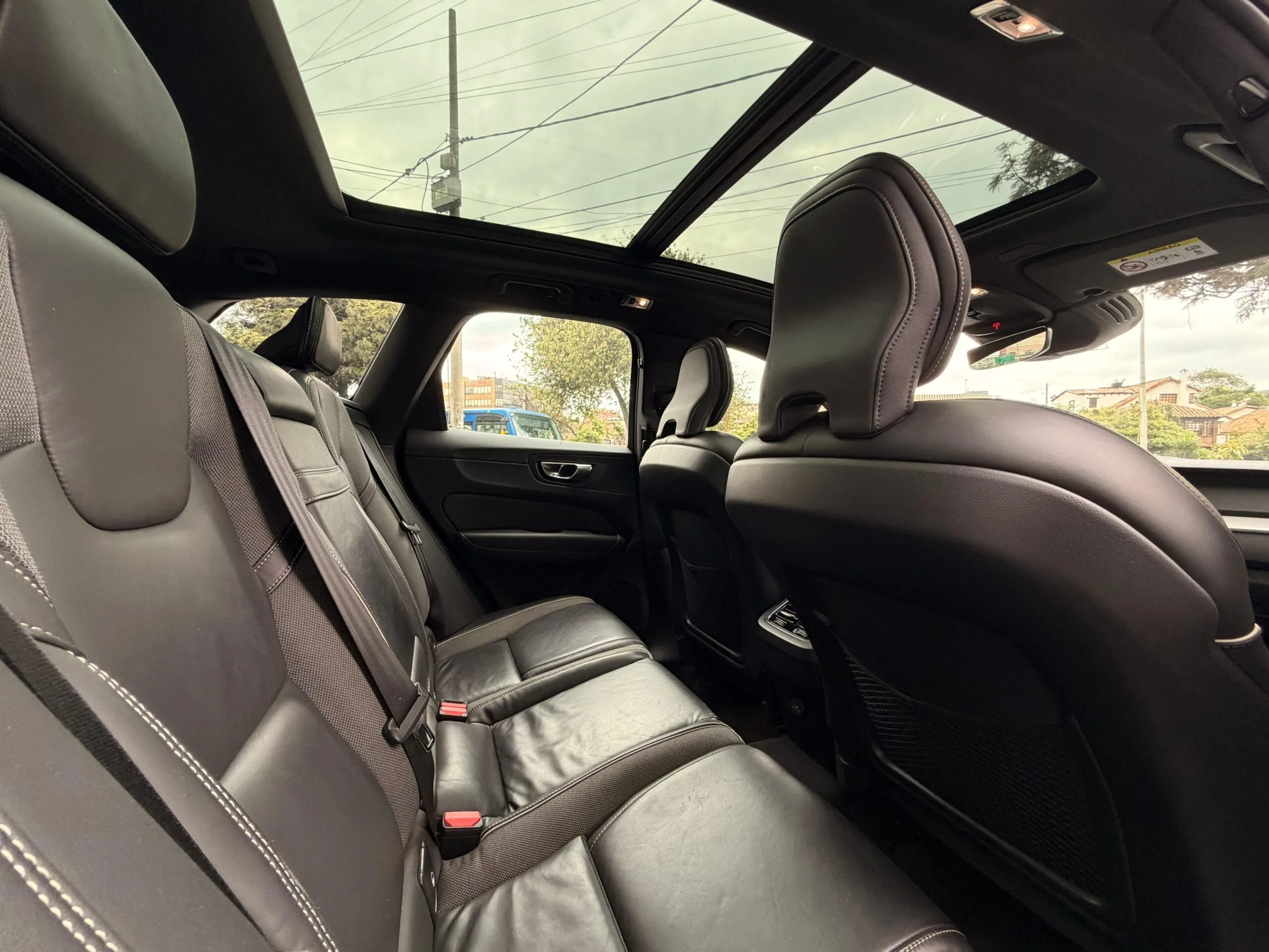 96b3a796-4359-4301-a3b2-766487568aec