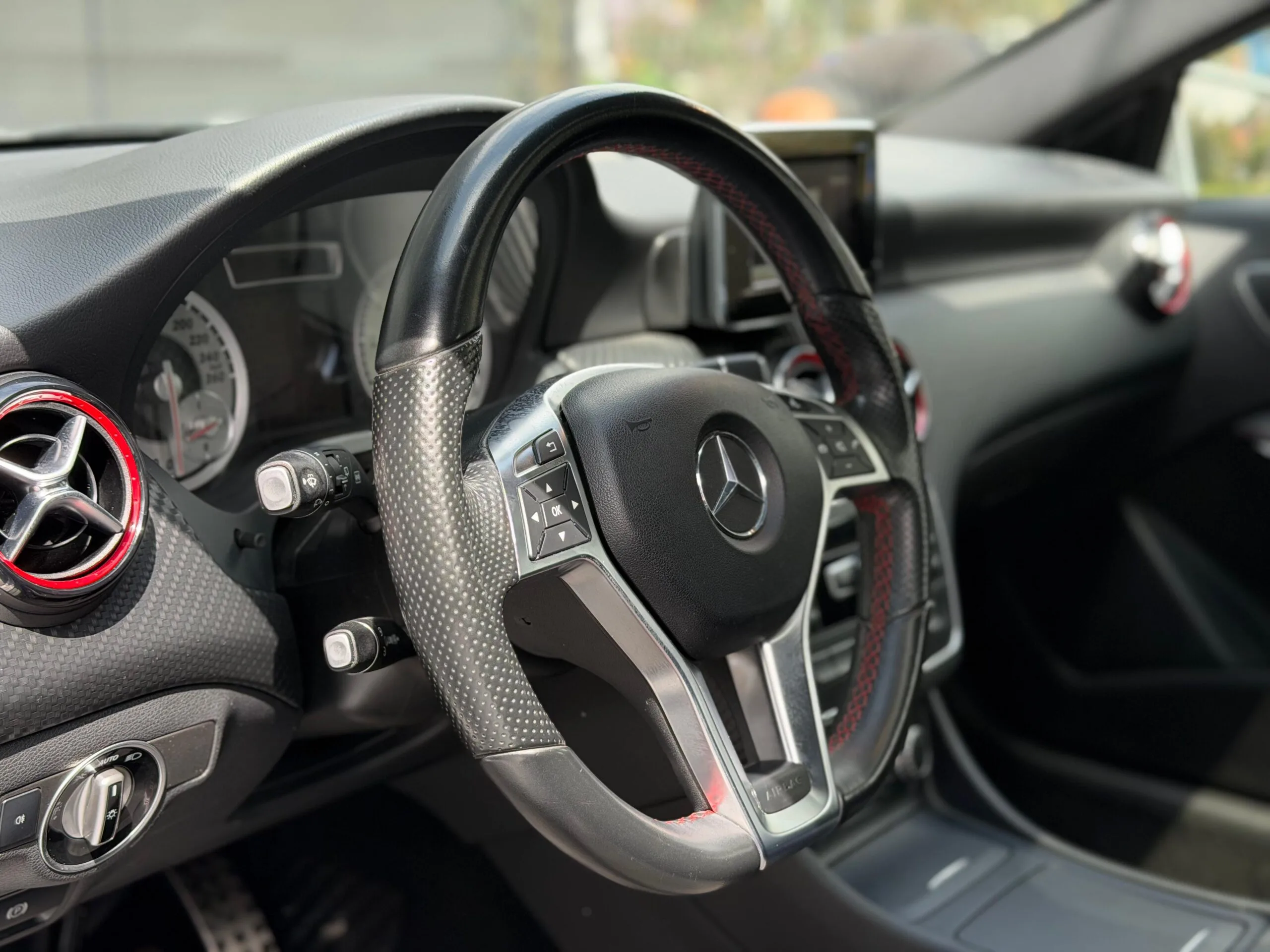 b5ec79f3-c7b4-4c8e-9fb2-e65d73282dc0