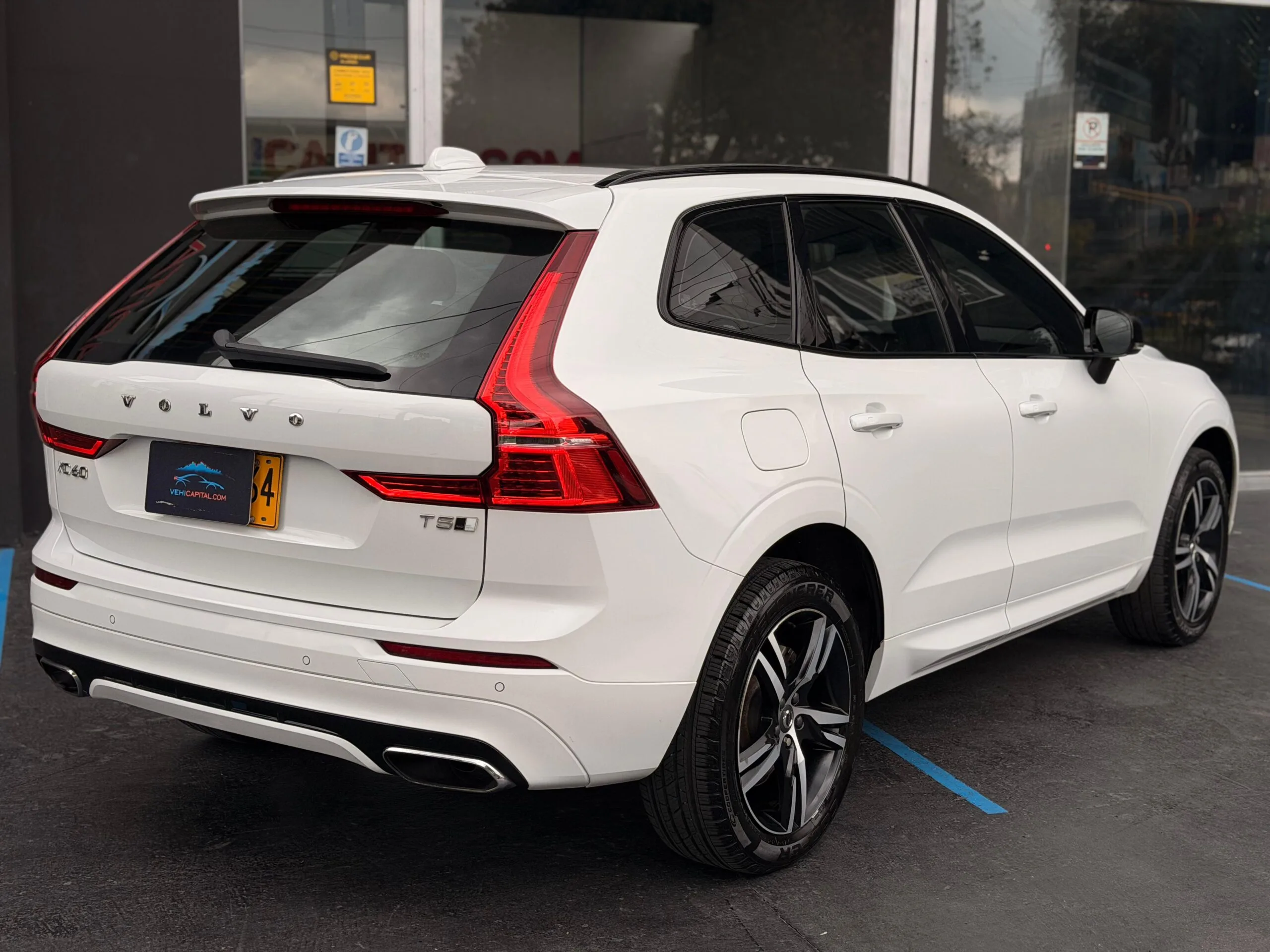 c3ff5ef4-4cf3-468d-96bd-d96eb1470919