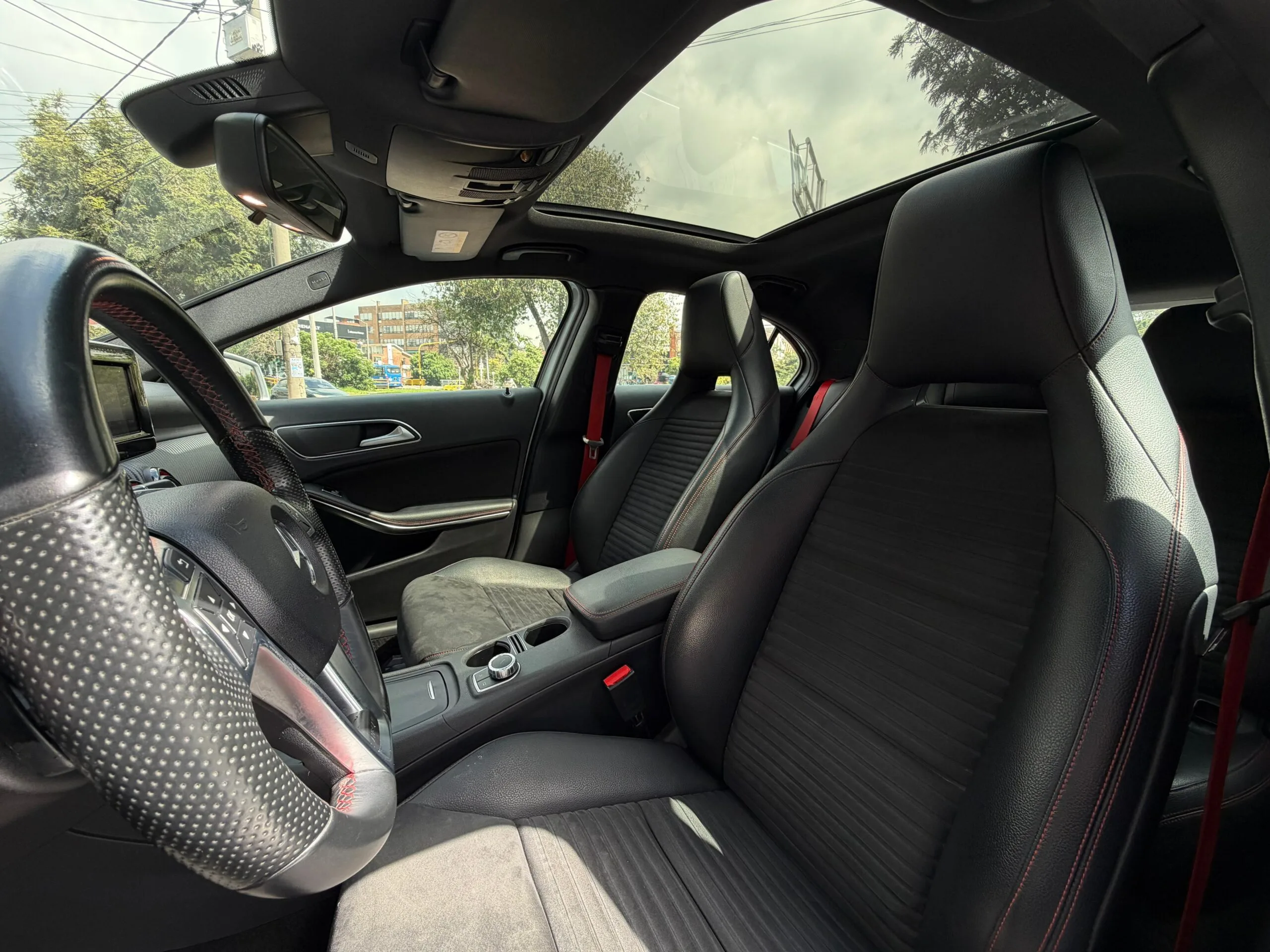 dc116732-d6a1-4bfa-8041-8e91931e6158