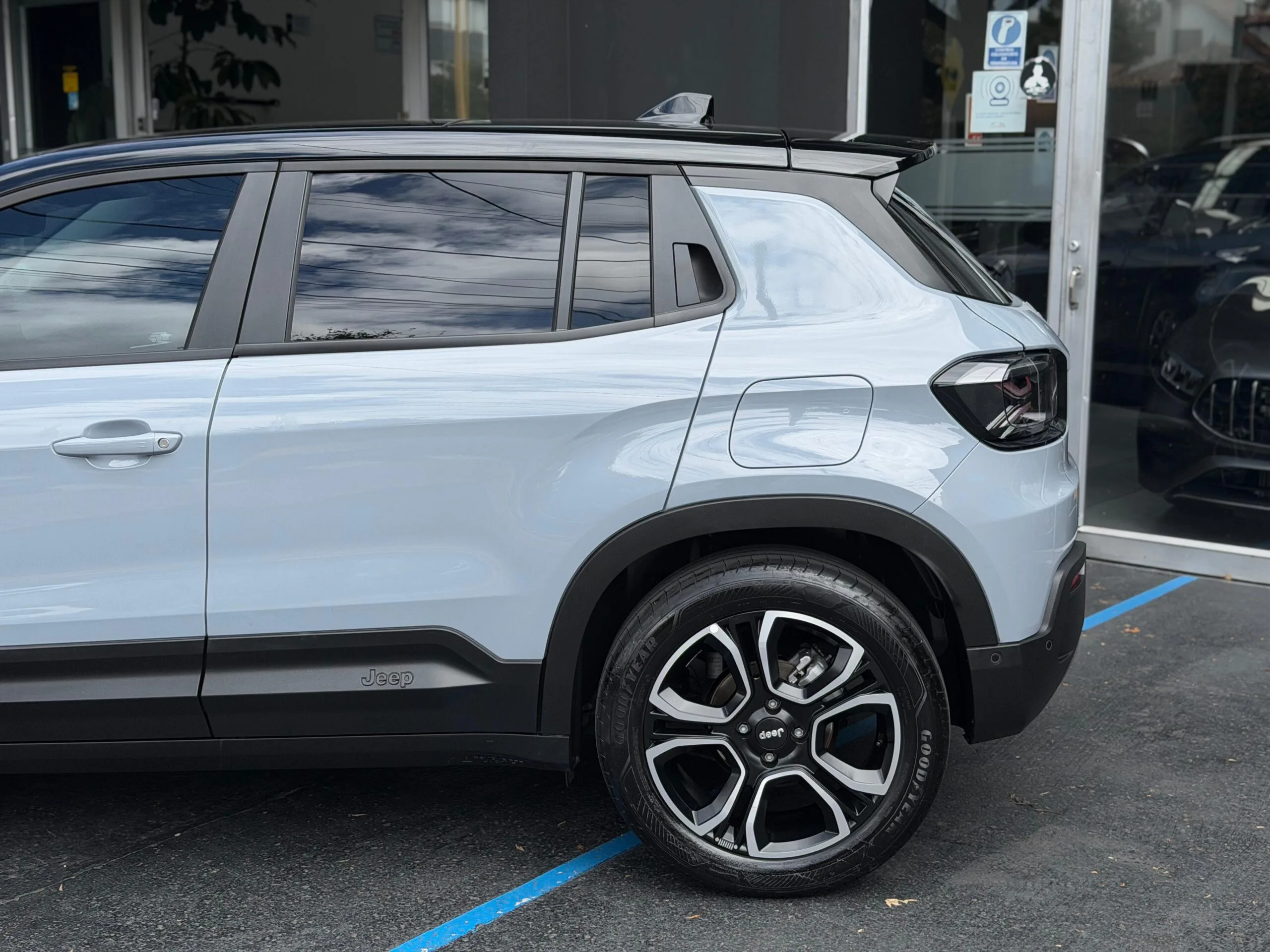 08de1c18-04fa-4138-b93c-373055b28587