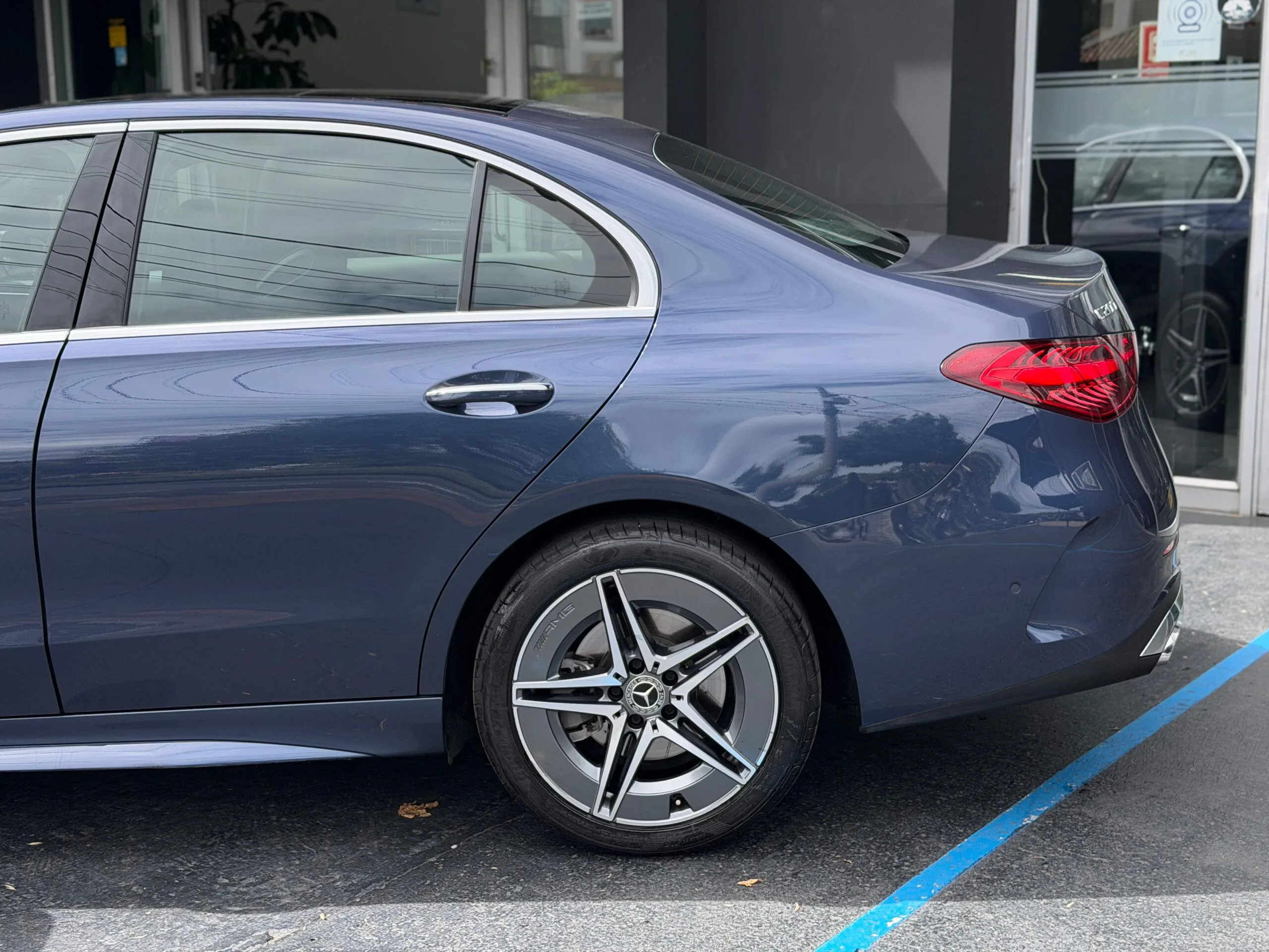 33242b06-38fe-4d51-9894-1109b7030059