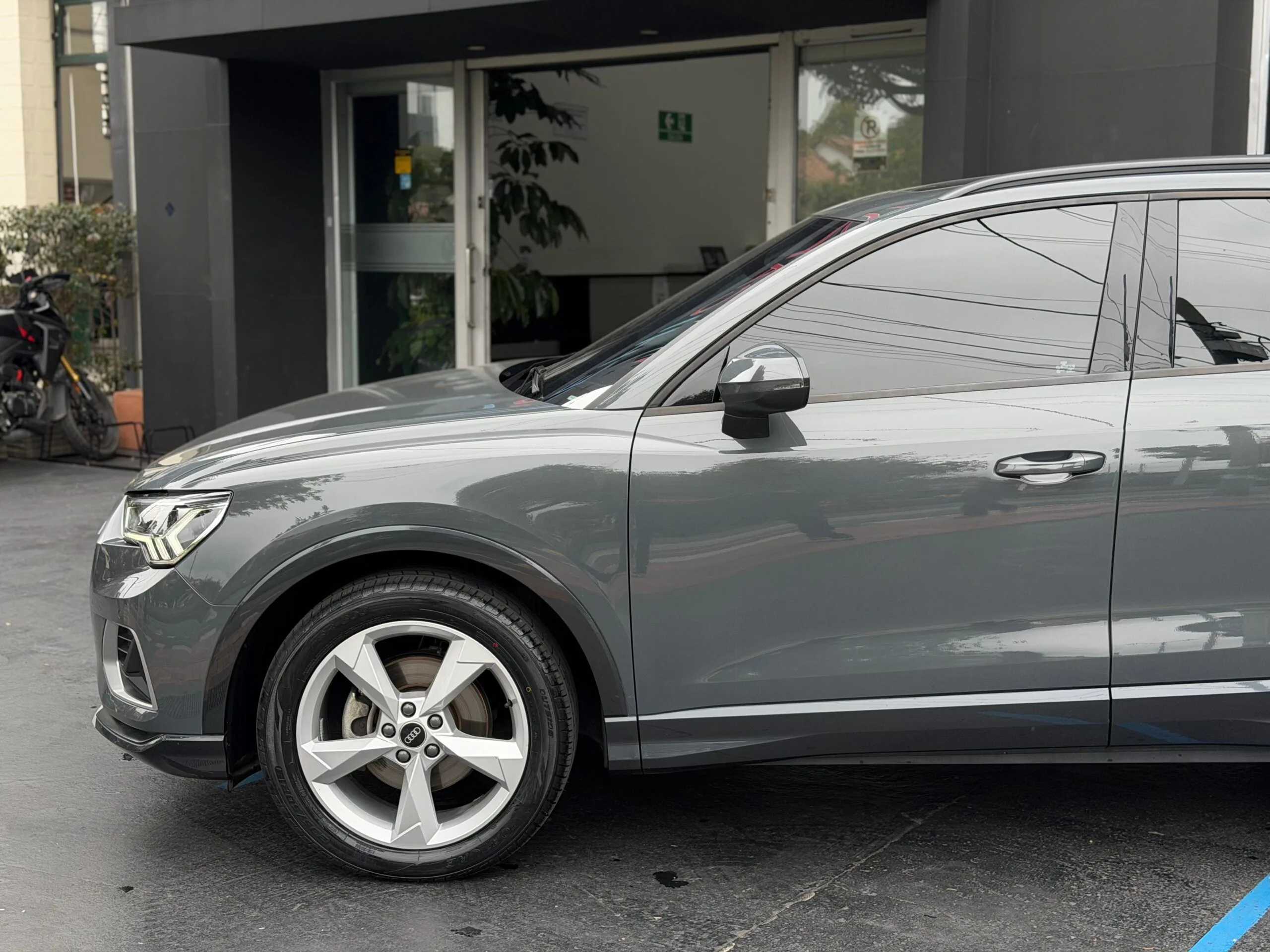 812dece7-c4cc-4bf7-93ff-4ce77560a6ee