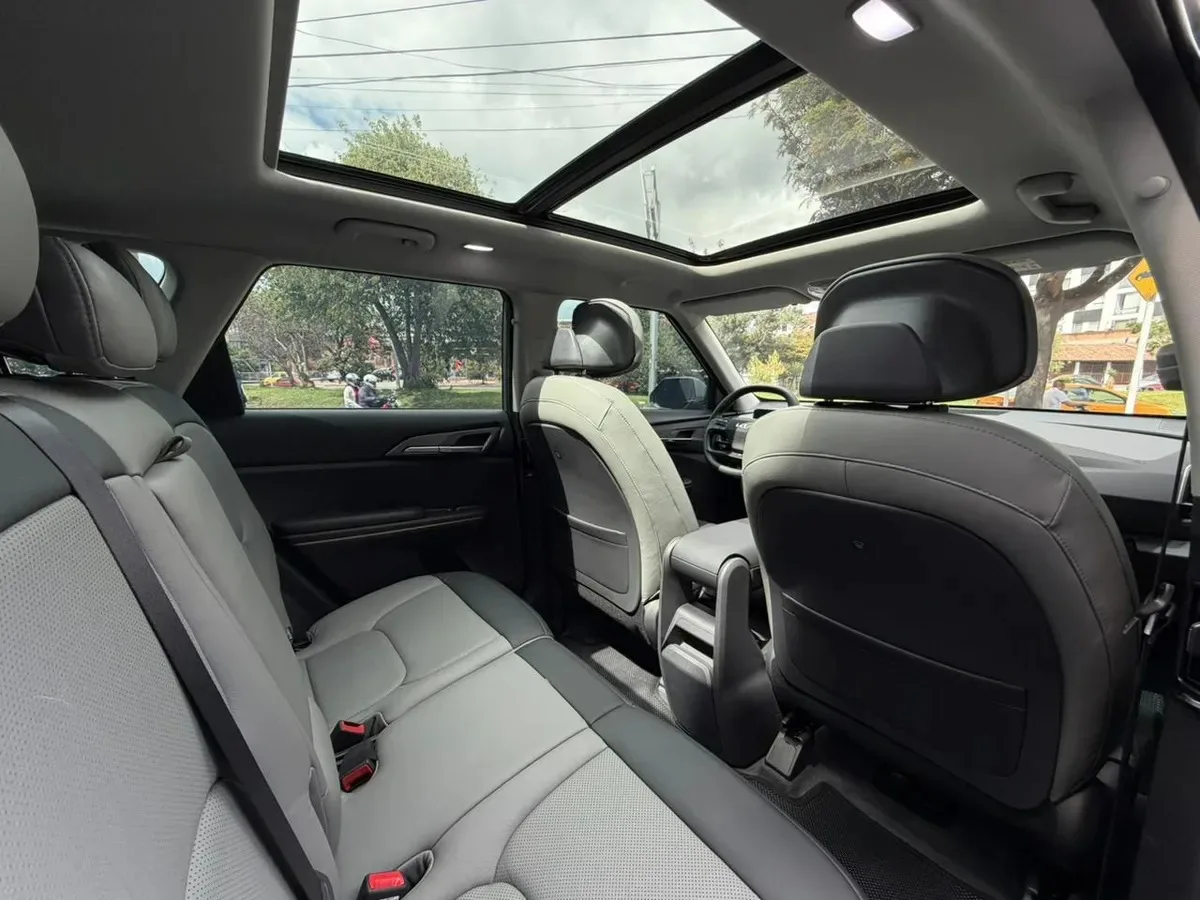 8f9c572f-1423-403c-a8fd-7e0638ff574c