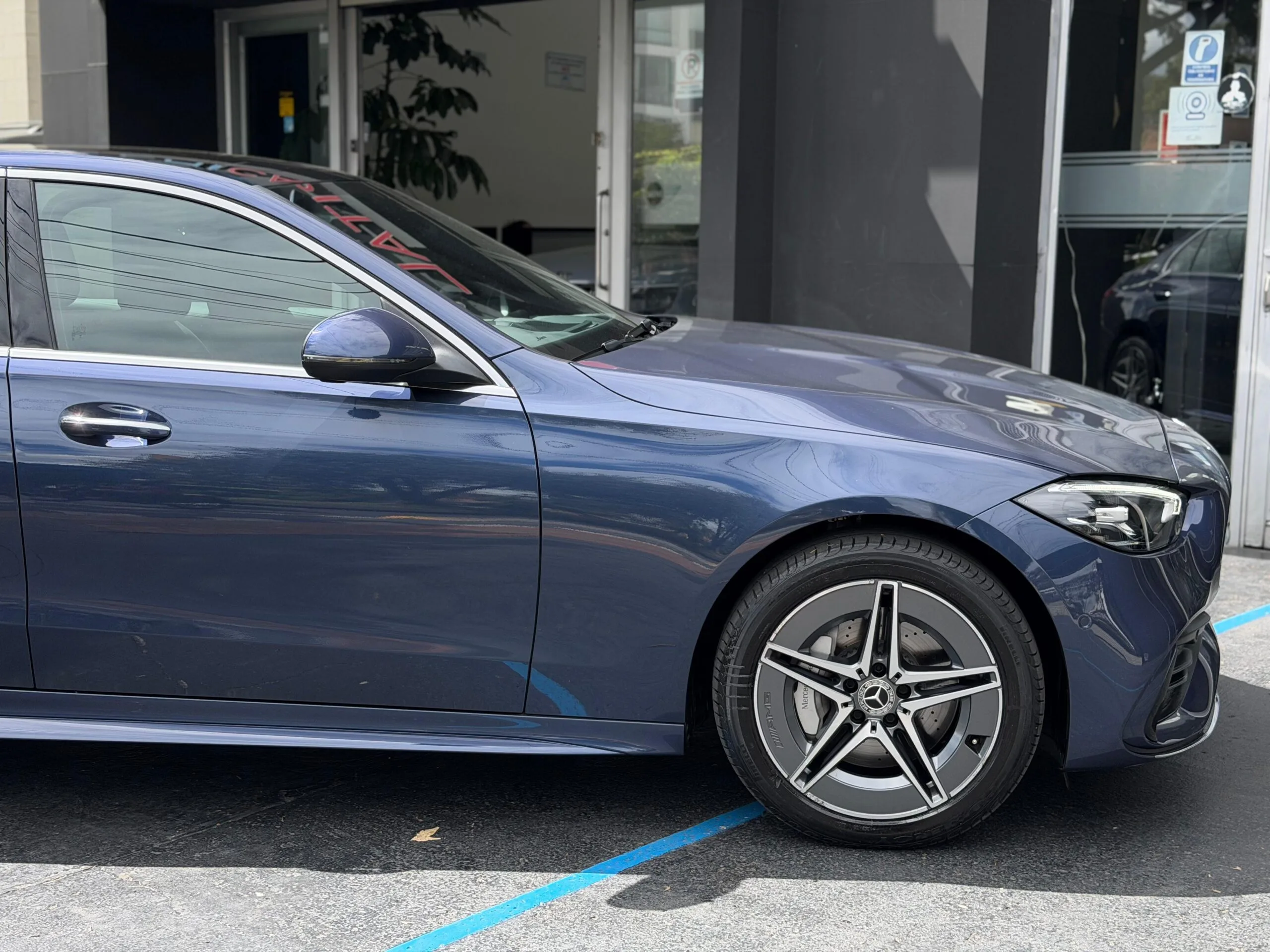 f0aeffbe-0870-49d0-b39d-9dd2f89d896f