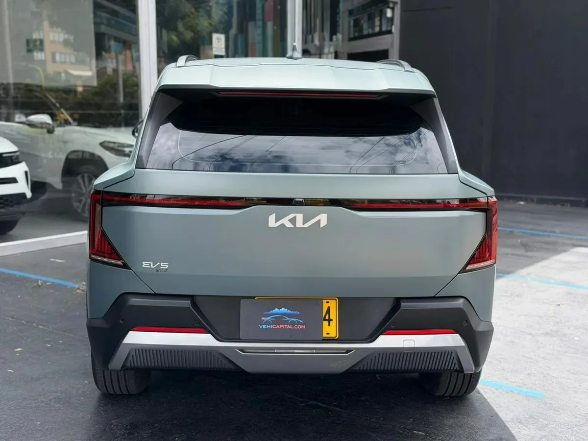 fe19fdd1-50c6-4ac0-b0ec-6e277efbeb3b