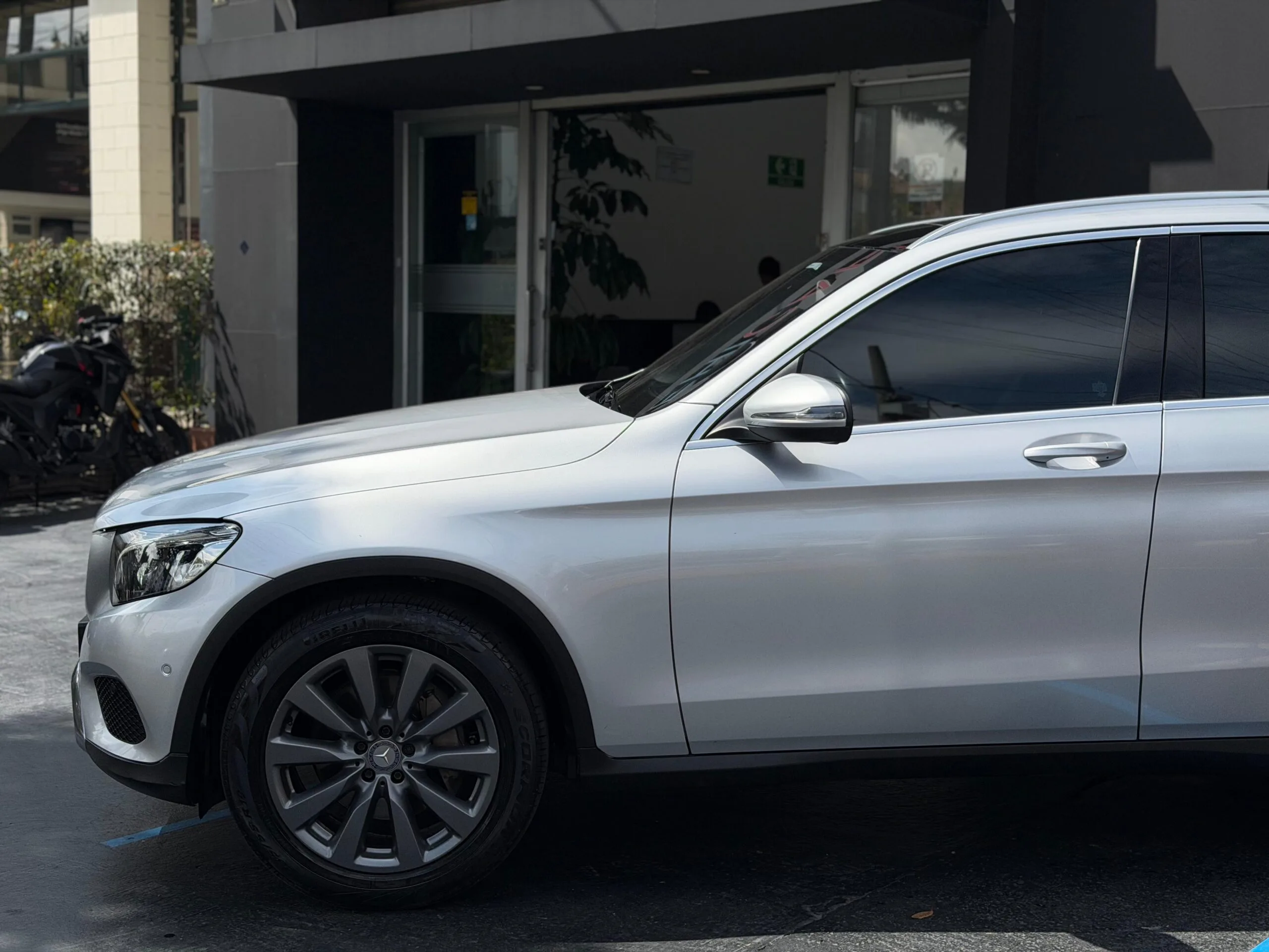 fee8f45e-82d7-4ecd-8186-d2369fa41a3a