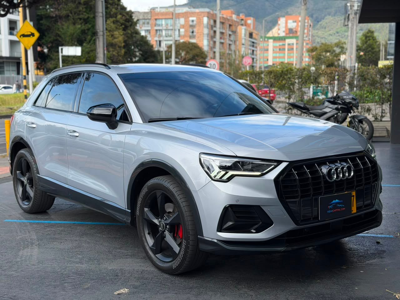 AUDI Q3 1.4 TFSI ATTRACTION PLUS 2021